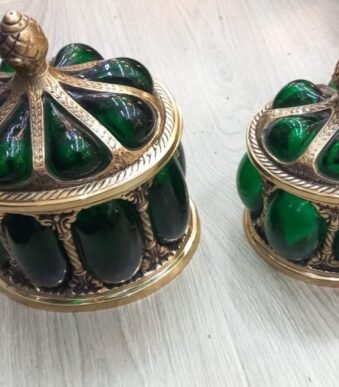 Bonbonnière-en-Cristal-en-Cuivre-Made-in-India