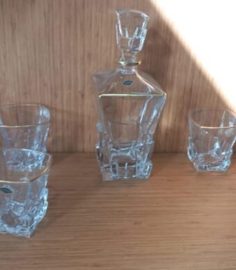 carafe-avec-6-verres-bohemia-Crystal